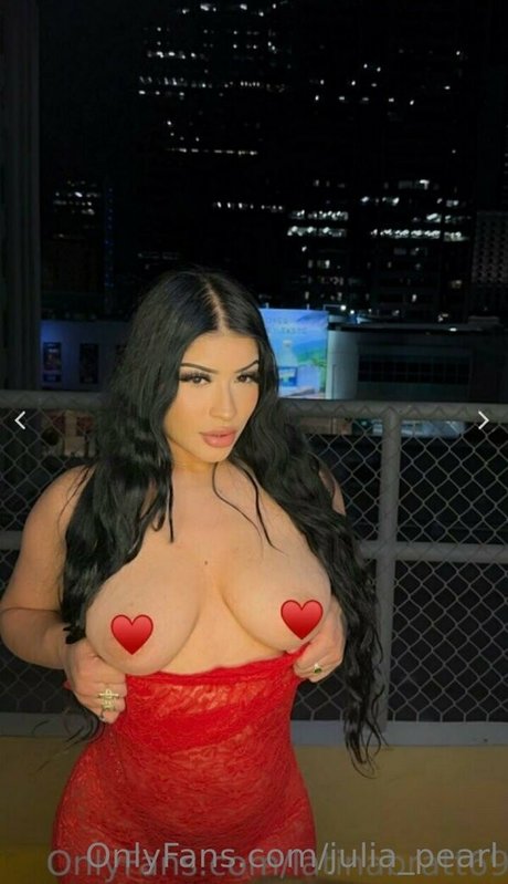 julia pearl nice actress pictures