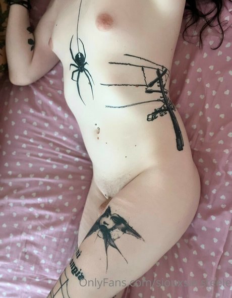 siouxsie steele star nude pic