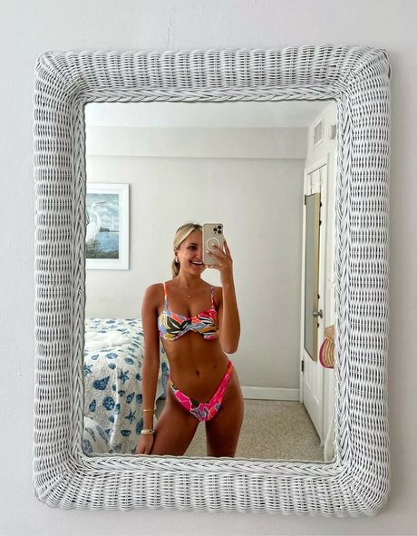 McKenzie Morgan pornstar sex pictures