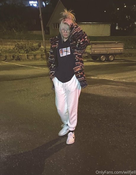 wilfjell pretty model pic