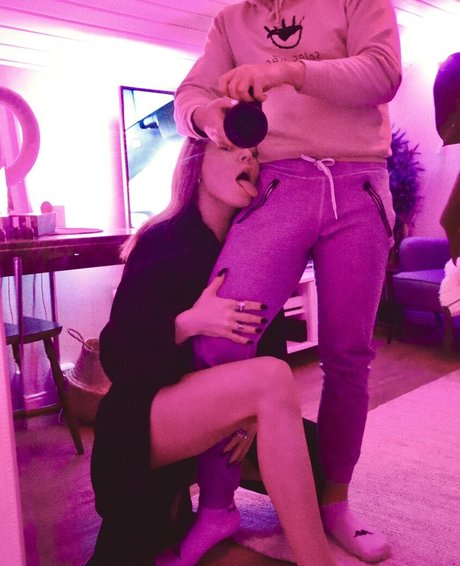 wilfjell beautiful model pic