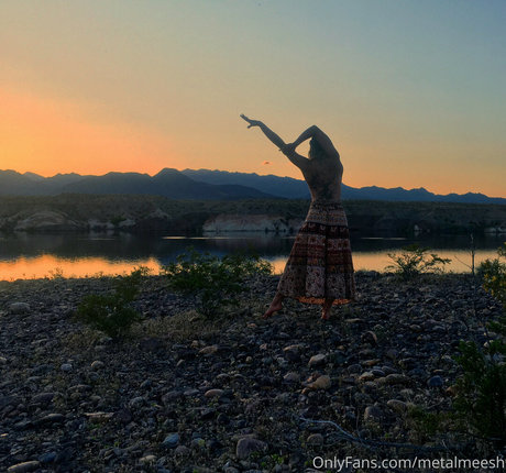 metalmeesh naked model pictures