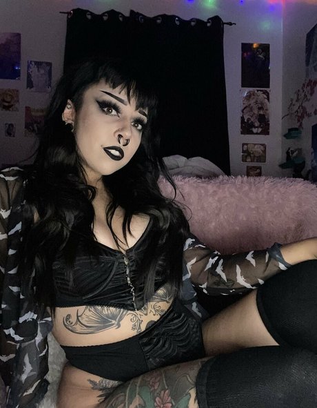 brunette nurse onlyfans exclusive galleries