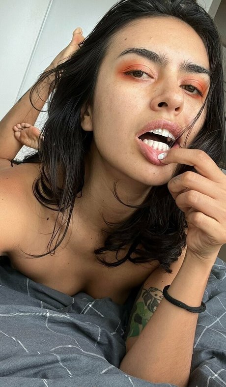 escobutt free actress archive