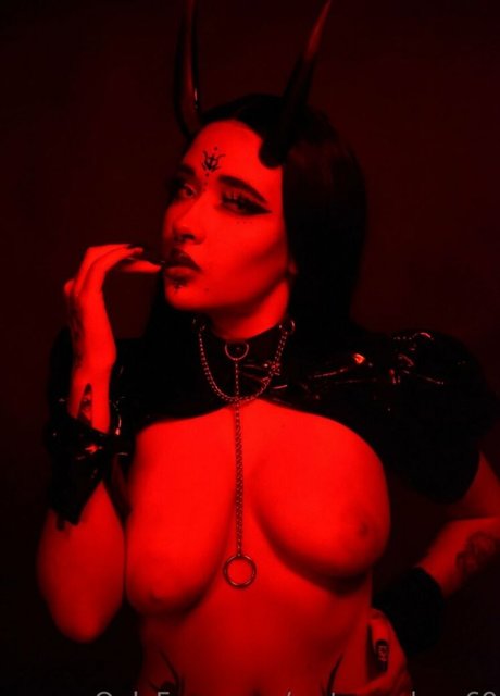 watermelon 69 adult model gallery