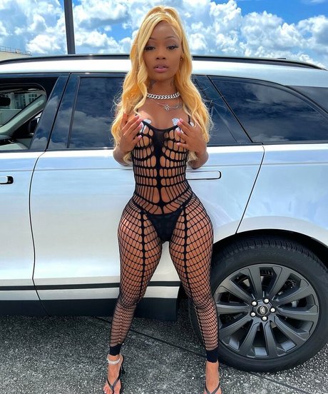 Daalischus high quality actress galleries