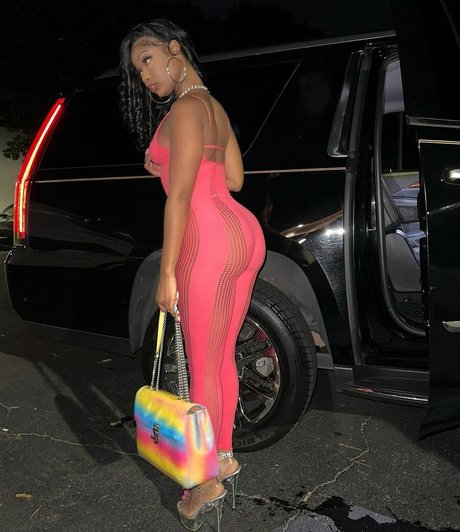 Daalischus xxx pornstar photo