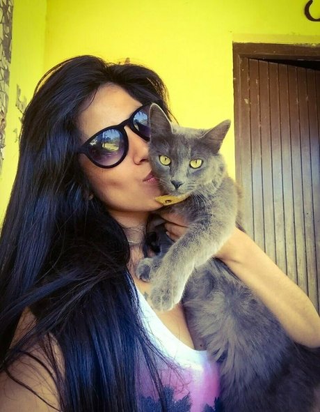 naughty skull hd pornstar image