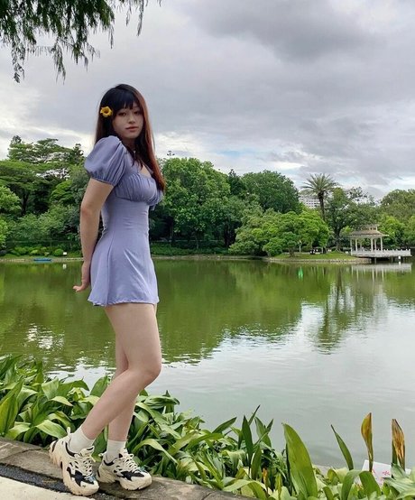 ZhouYiQin model pornographic pictures