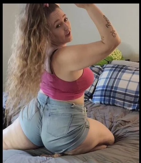 Miss Tilly Babie nude actress picture