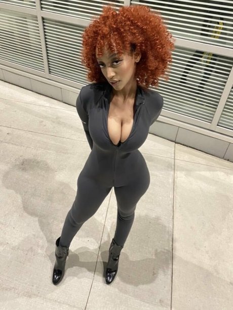 Solaya Ismail best pornstar image