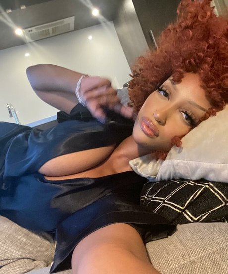 Solaya Ismail exclusive actress gallery