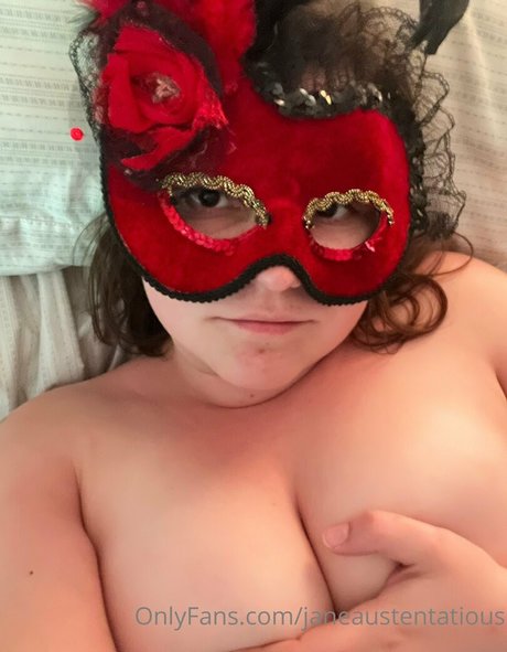 janeaustentatious hd model pic