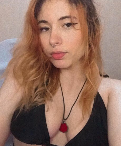 Hellenrp free model photo