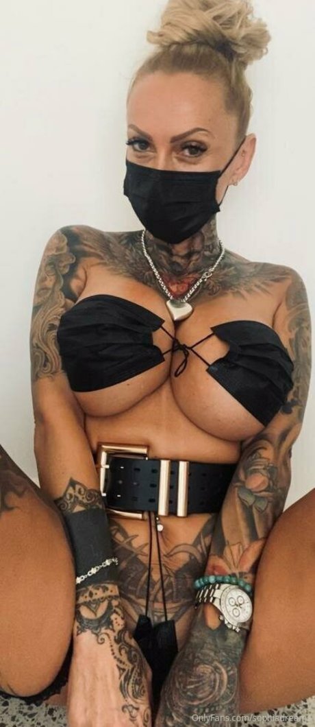 sophiadreams star nude photos