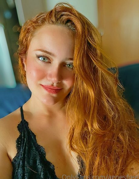 mjohreisenfree model perfect pic