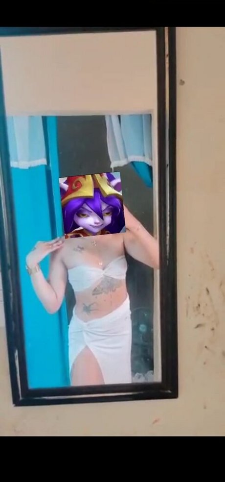 Agathabhabie pornographic star photo