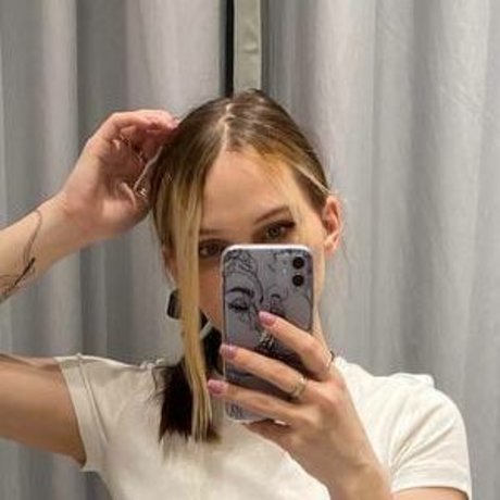 Leron Baron nude model pics