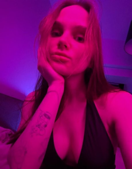 Leron Baron nude pornstar photo