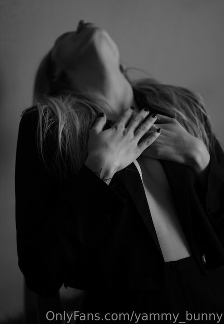 yammy bunny pretty pornstar images