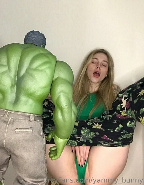 yammy bunny model erotic image