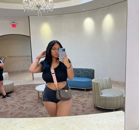 jucykitty star nudes archive