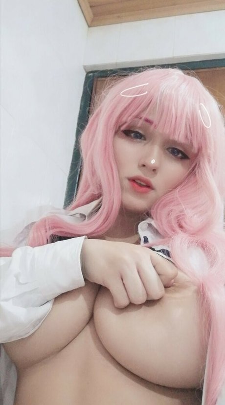 Hell Chan beautiful actress photo