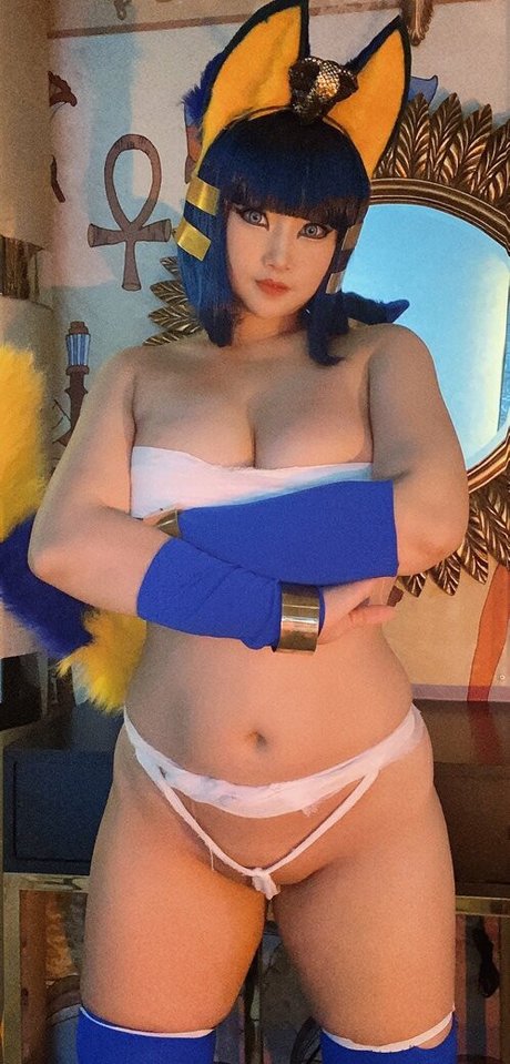 Monica Wos hot actress archive