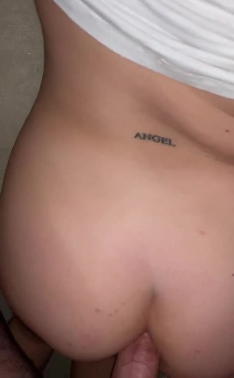 emilychannel sexy model pic