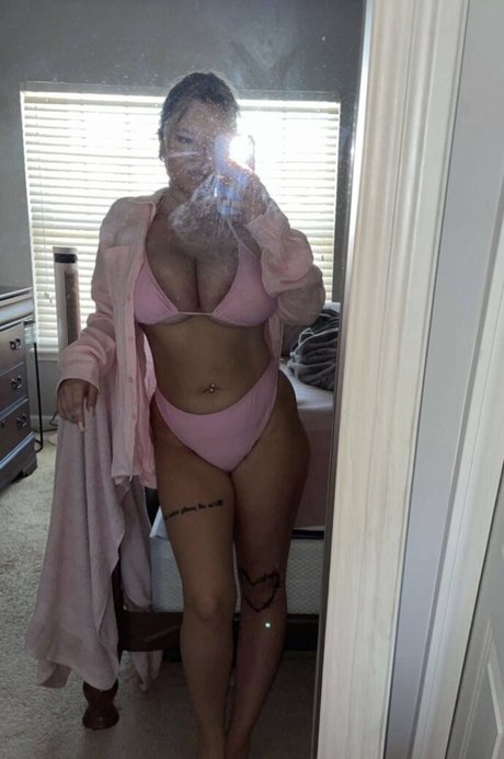 gym influencer onlyfans hot nude photos