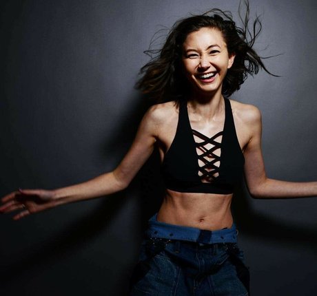 Kimiko Glenn star xxx pic