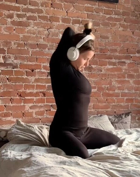 Victoria Koblenko star xxx archive