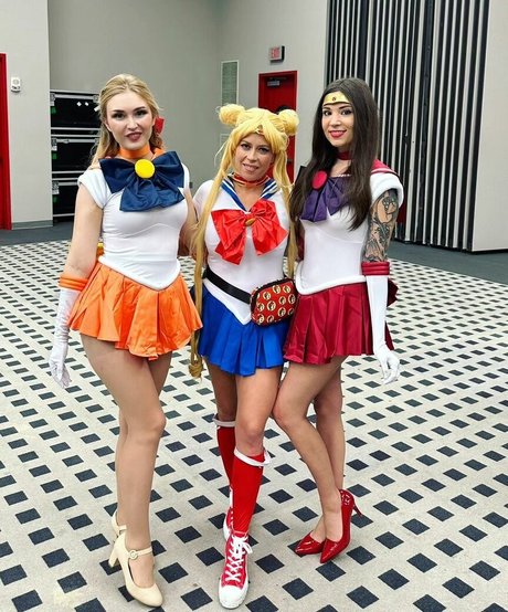 Melonie Mac art pornstar gallery