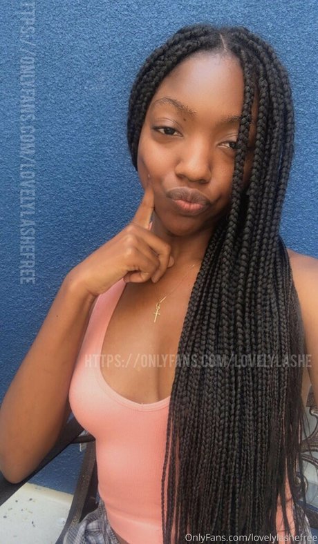 lovelylashefree best actress img