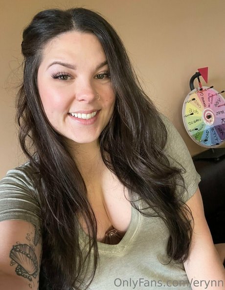 erynn sex model galleries