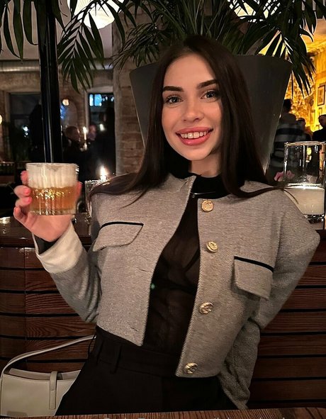 irinasivalnaya beautiful star images