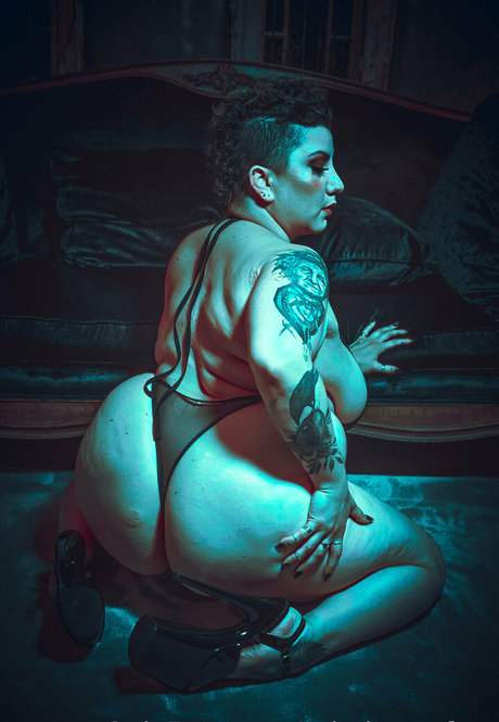 griminatorfree perfect model pic