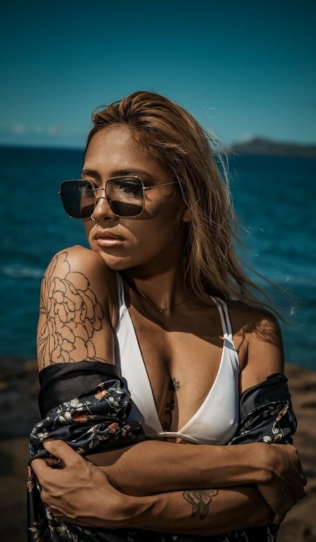 Lostinthought z pornstar high quality pic