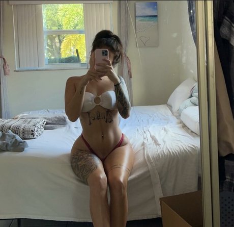 Chalina I model picture