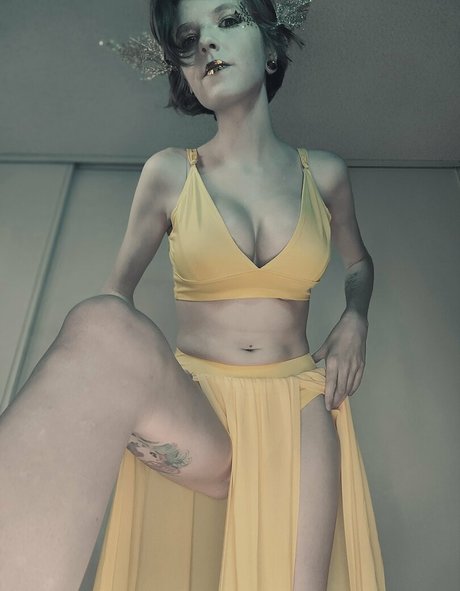 vvowzerz model adult picture