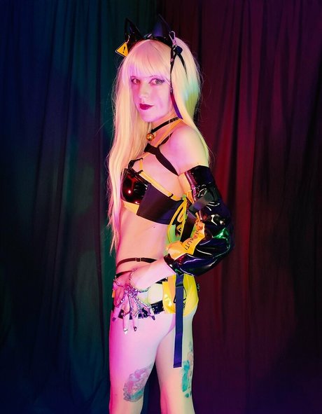 vvowzerz pornstar erotic pics