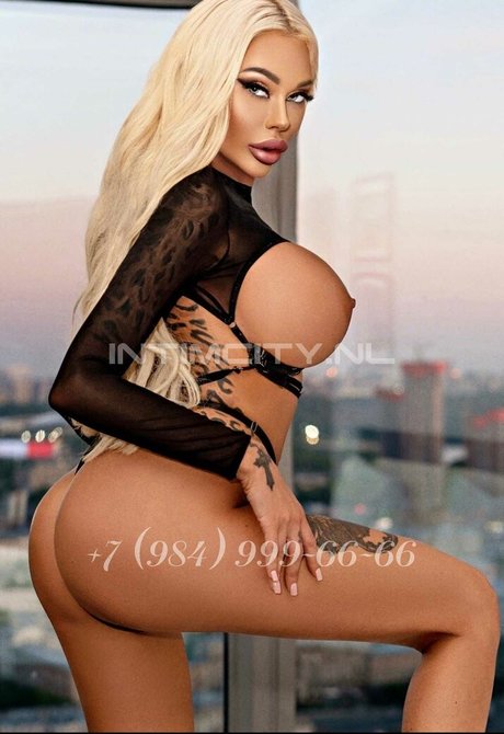 Djessika Eddison exclusive actress image