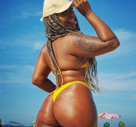 Helo Rocha pornstar pretty photos