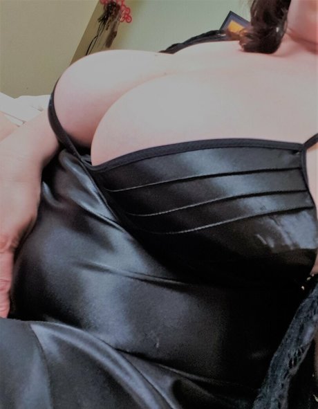 maturebustymom pornstar free galleries