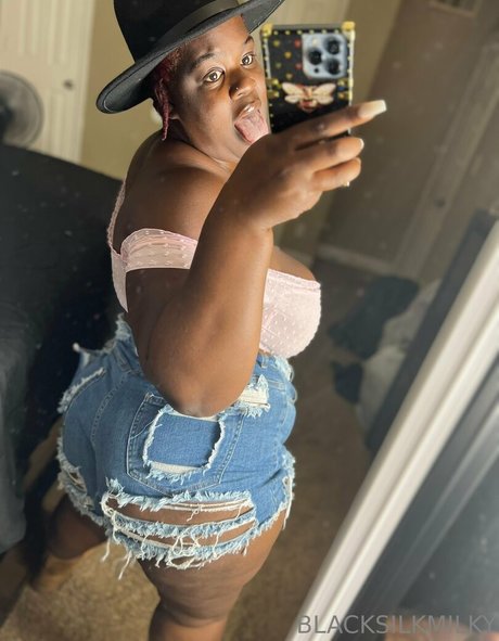 sexyblacksilkp1 pornstar naked archive