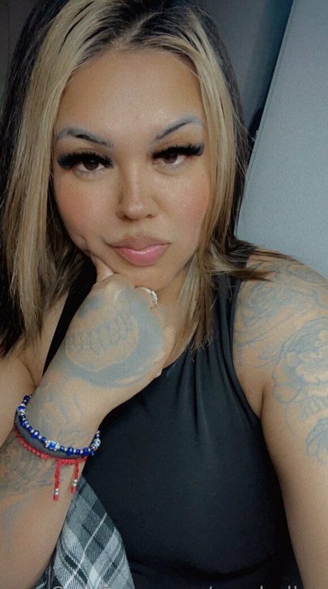 mxchellxx star erotic picture