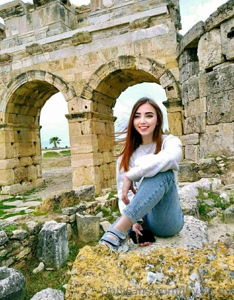 ivy ba by free model images