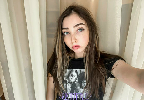 ivy ba by nude pornstar pics