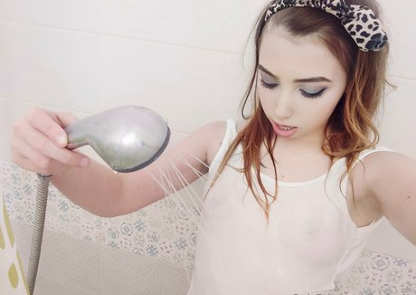 ivy ba by porn model archive