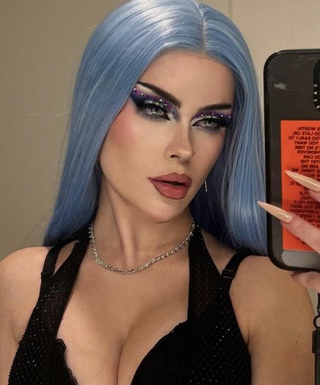 emmanorton star erotic image